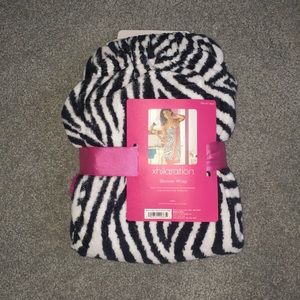 Fuzzy shower towel wrap